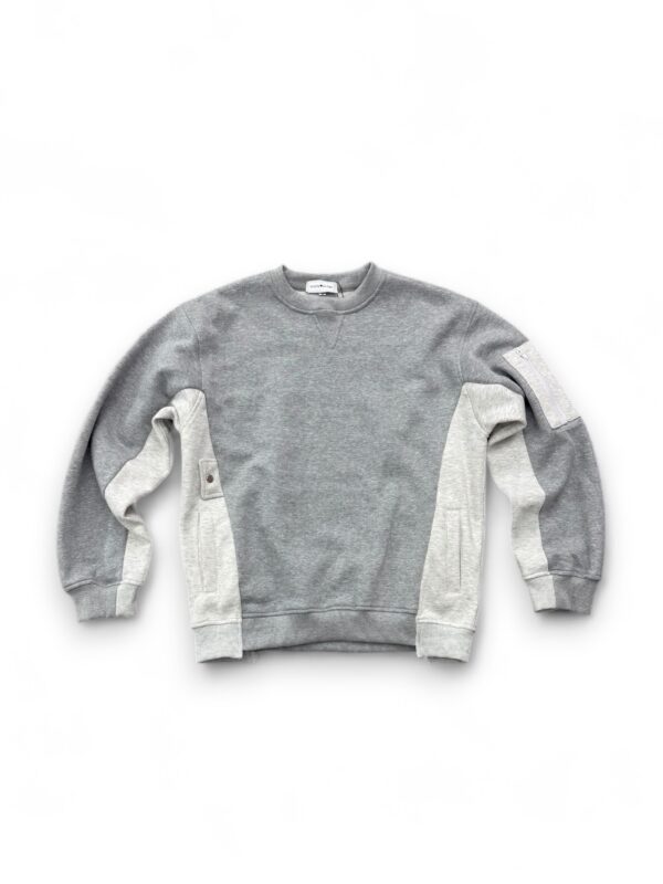 Two-Tone Utility Sweatshirt Grey